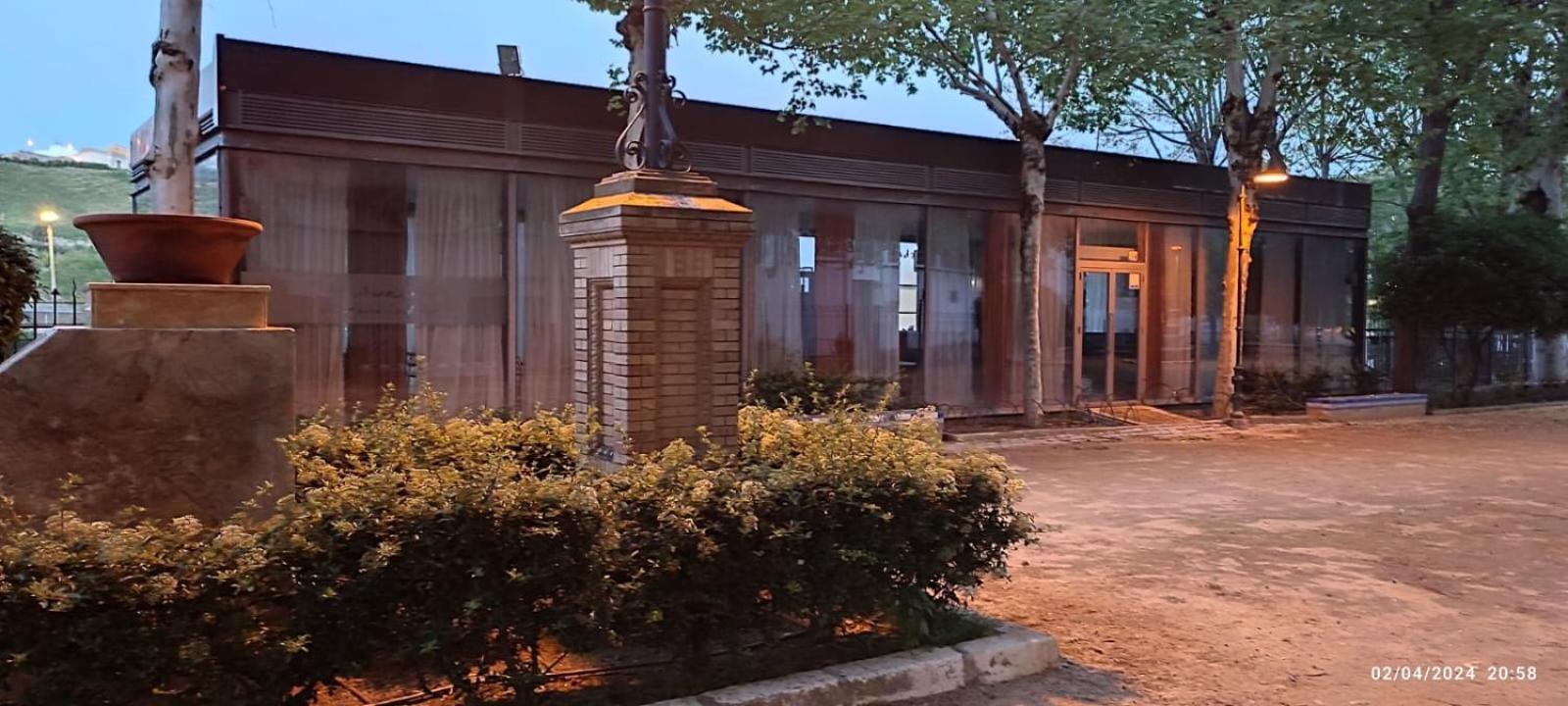 Casa Manuel Alquiler De Habitaciones En Casa Compartida Carmona  Esterno foto